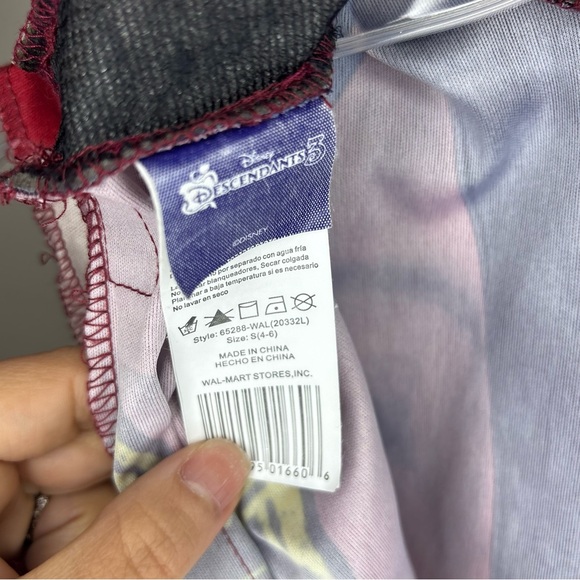 Disney Descendants 3 Ivy One piece Outfit Size Small 4-6 - Picture 3 of 7